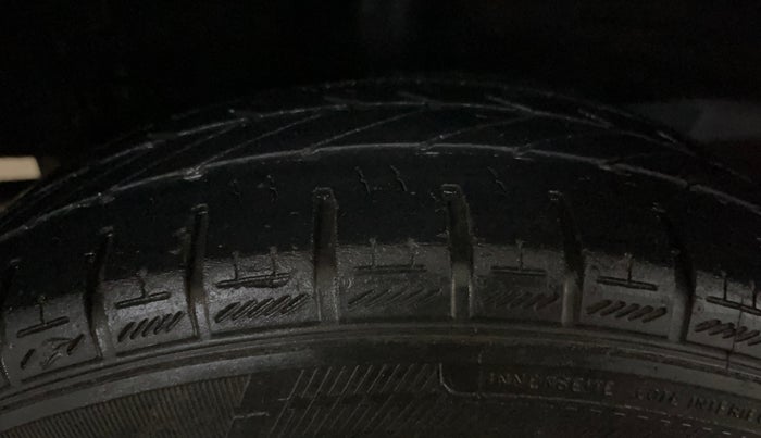 2017 Hyundai Grand i10 MAGNA 1.2 KAPPA VTVT, Petrol, Manual, 46,033 km, Right Rear Tyre Tread