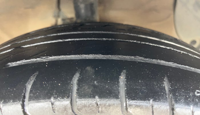 2019 Hyundai Xcent S AT 1.2, Petrol, Automatic, 78,399 km, Right Front Tyre Tread