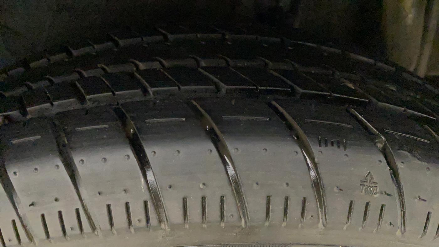 2015 Maruti Celerio VXI, Petrol, Manual, 29,535 km, Left Rear Tyre Tread