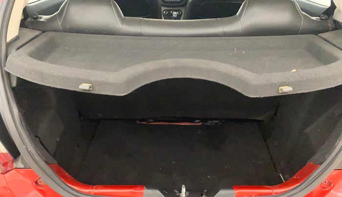 2018 Tata Tiago XZA PETROL, Petrol, Automatic, 41,941 km, Boot Inside