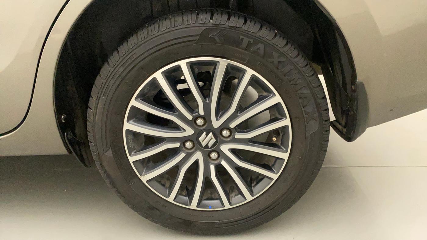 2018 Maruti Dzire ZDI PLUS AMT, Diesel, Automatic, 1,02,334 km, Left Rear Wheel