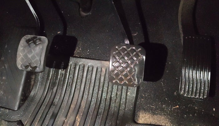 2021 MG HECTOR PLUS SHARP 1.5 PETROL TURBO HYBRID MT 6-STR, Petrol, Manual, 60,329 km, Pedals