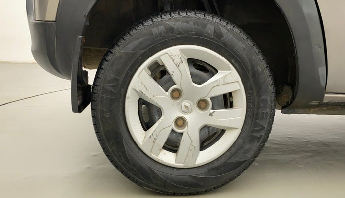 2017 Renault Kwid RXL, Petrol, Manual, 23,150 km, Right Rear Wheel