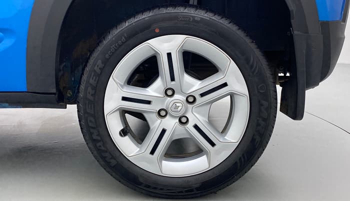 2021 Renault Kiger RXT 1.0 AMT DUAL TONE , Petrol, Automatic, 4,545 km, Left Rear Wheel