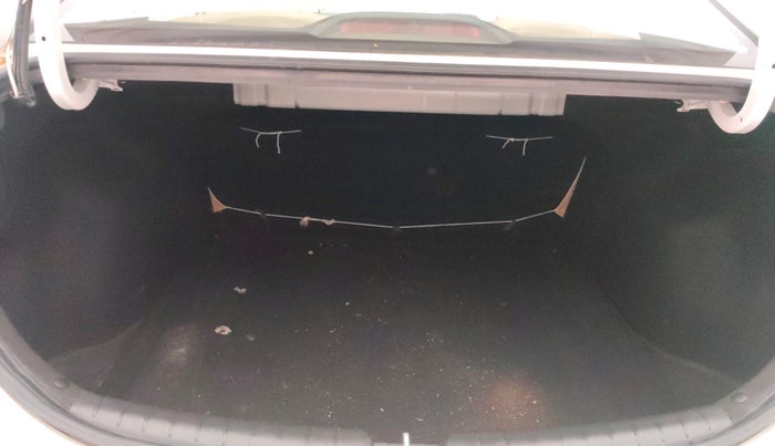 2019 Hyundai Verna 1.4 E PETROL, Petrol, Manual, 54,338 km, Boot Inside