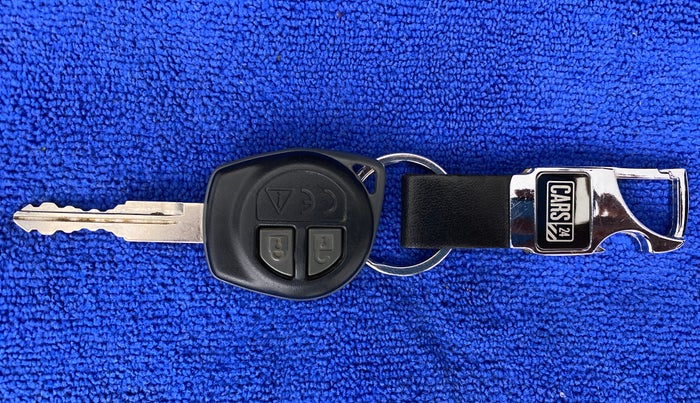2018 Maruti Baleno DELTA PETROL 1.2, Petrol, Manual, 38,428 km, Key Close Up