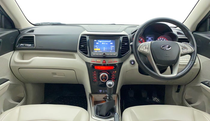 2019 Mahindra XUV300 W8 (O) 1.5 DIESEL, Diesel, Manual, 25,095 km, Dashboard