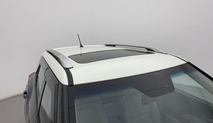 2019 Mahindra XUV300 W8 (O) 1.5 DIESEL, Diesel, Manual, 25,095 km, Roof