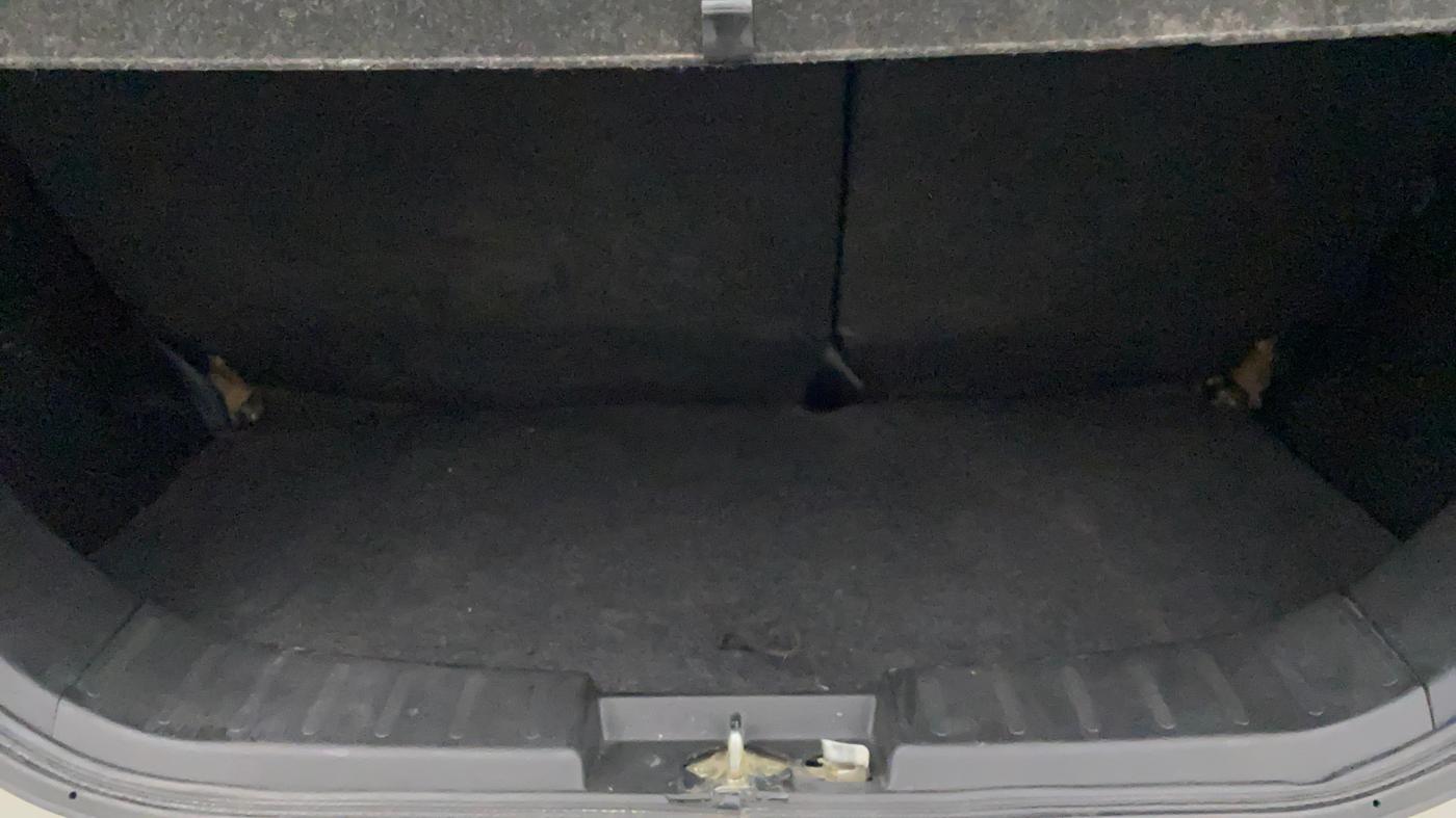 2013 Maruti Wagon R 1.0 VXI, Petrol, Manual, 26,924 km, Boot Inside