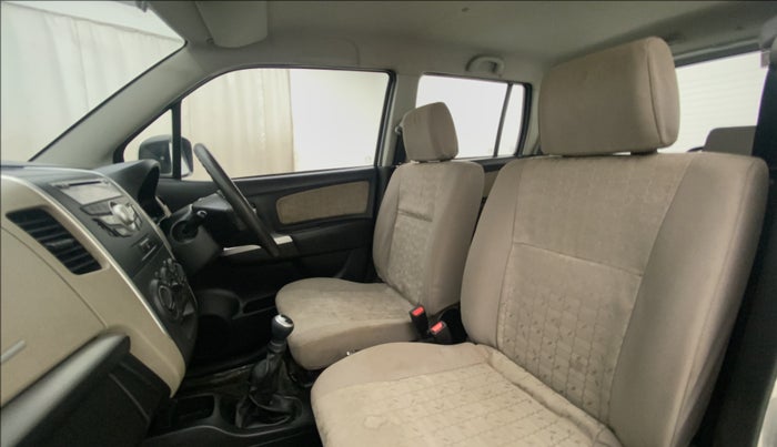 2013 Maruti Wagon R 1.0 VXI, Petrol, Manual, 26,924 km, Right Side Front Door Cabin
