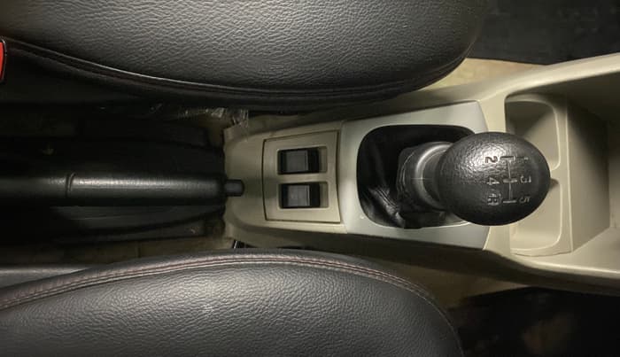 2016 Maruti Alto K10 VXI, Petrol, Manual, 59,023 km, Gear Lever