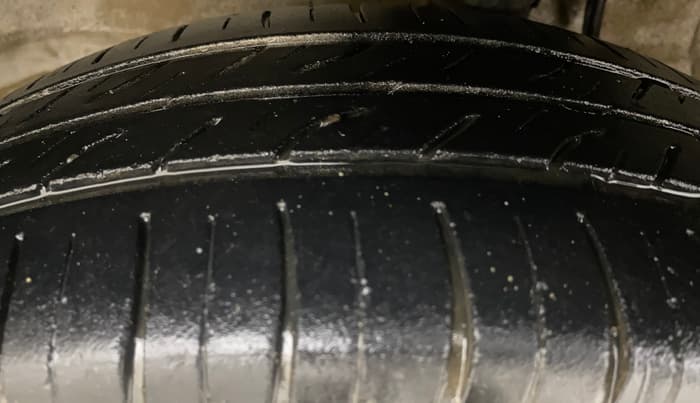 2016 Maruti Alto K10 VXI, Petrol, Manual, 59,023 km, Left Front Tyre Tread