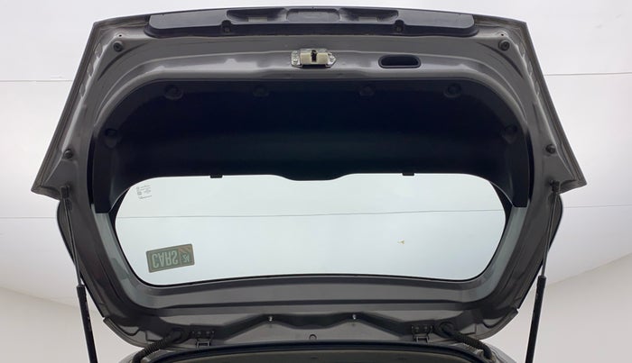 2011 Maruti Swift VXI, Petrol, Manual, 75,674 km, Boot Door Open