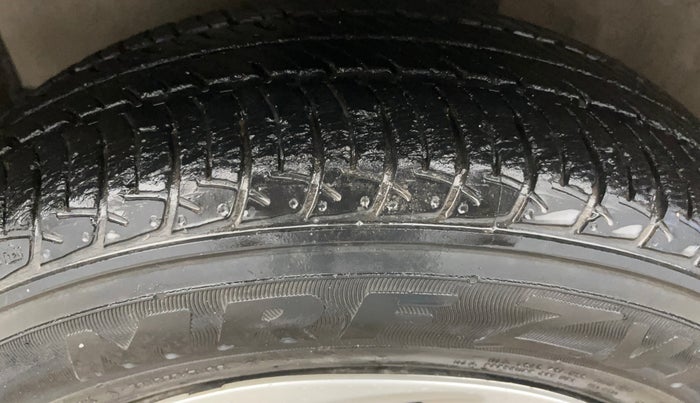 2016 Maruti Celerio VXI (O), Petrol, Manual, 20,833 km, Left Front Tyre Tread