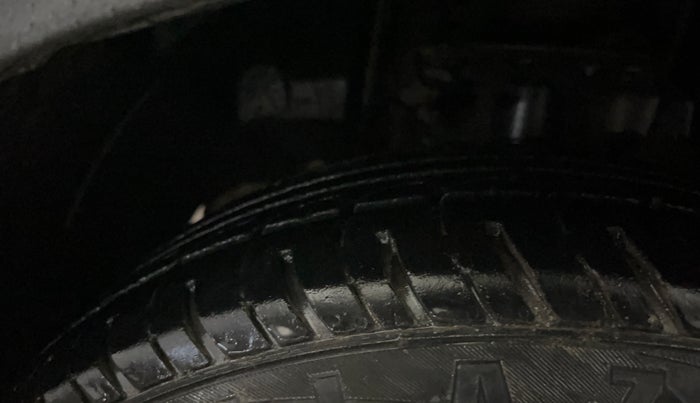 2020 Tata Tiago XT 1.2 REVOTRON, Petrol, Manual, 77,018 km, Left Front Tyre Tread