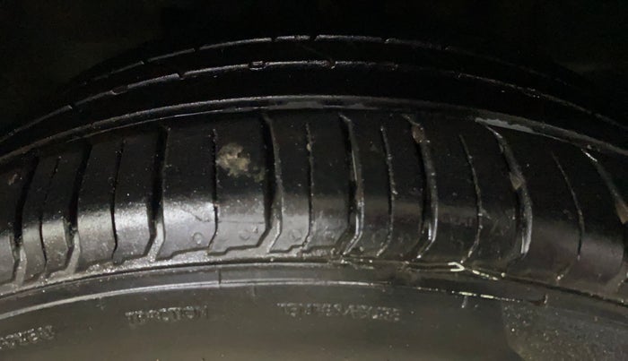 2019 Tata NEXON XMA DIESEL, Diesel, Automatic, 82,496 km, Left Front Tyre Tread