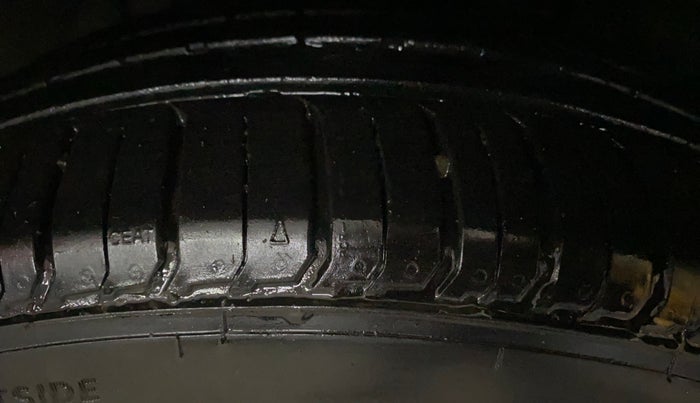 2019 Tata NEXON XMA DIESEL, Diesel, Automatic, 82,496 km, Right Front Tyre Tread