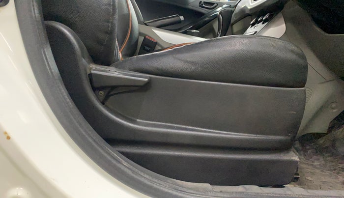 2019 Tata NEXON XMA DIESEL, Diesel, Automatic, 82,496 km, Driver Side Adjustment Panel