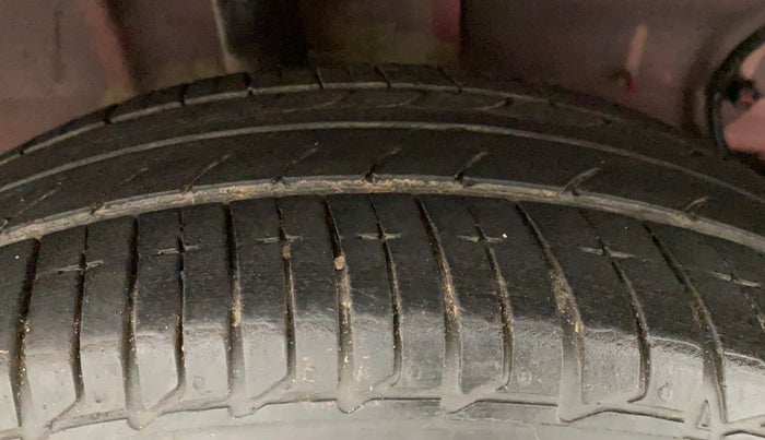 2019 Tata Tiago XZA PLUS PETROL, Petrol, Automatic, 30,397 km, Right Rear Tyre Tread