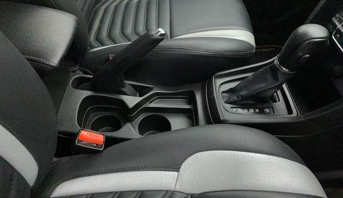 2022 Toyota URBAN CRUISER PREMIUM GRADE AT, Petrol, Automatic, 41,356 km, Gear Lever