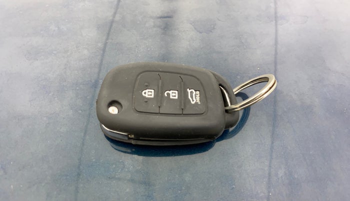 2022 Hyundai GRAND I10 NIOS SPORTZ 1.2 KAPPA VTVT CNG, CNG, Manual, 61,671 km, Key Close Up