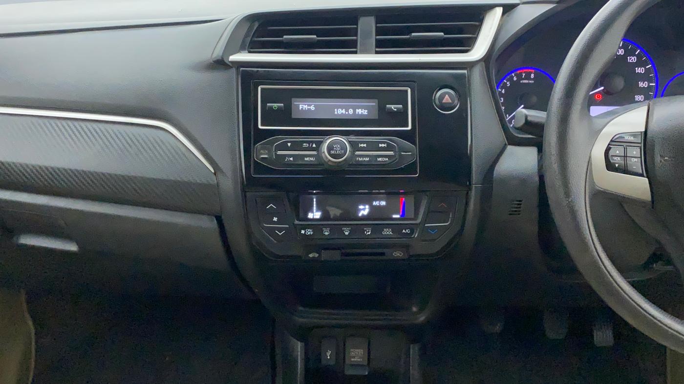 2016 Honda Brio S MT, Petrol, Manual, 92,019 km, Air Conditioner