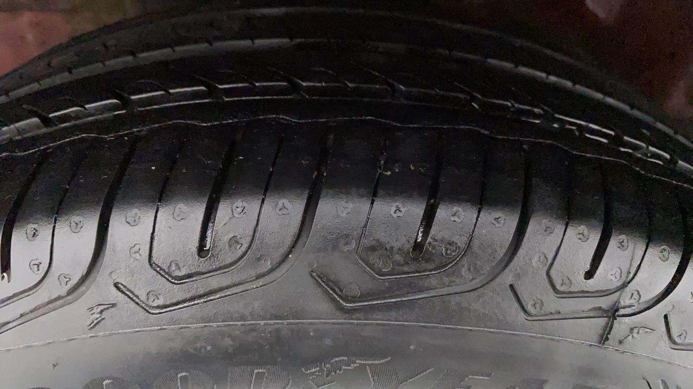 2016 Honda Brio S MT, Petrol, Manual, 92,019 km, Right Rear Tyre Tread