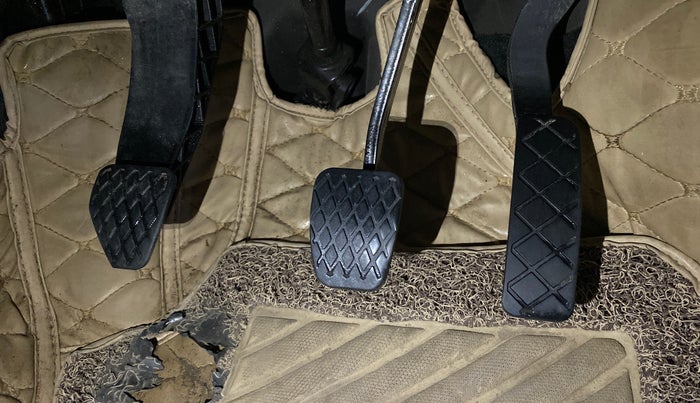 2022 MG ASTOR SHARP 1.5 MT, Petrol, Manual, 17,721 km, Pedals