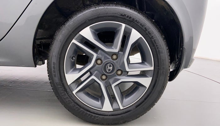 2021 Tata Tiago XZA+ 1.2 RTN, Petrol, Automatic, 1,269 km, Left Rear Wheel