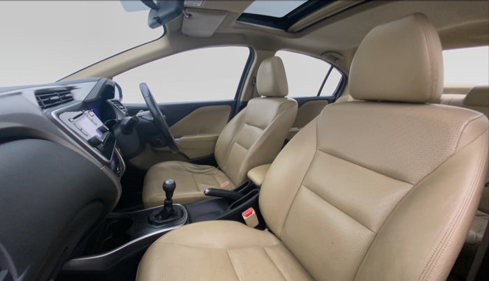 2015 Honda City VX MT DIESEL, Diesel, Manual, 1,00,403 km, Right Side Front Door Cabin View