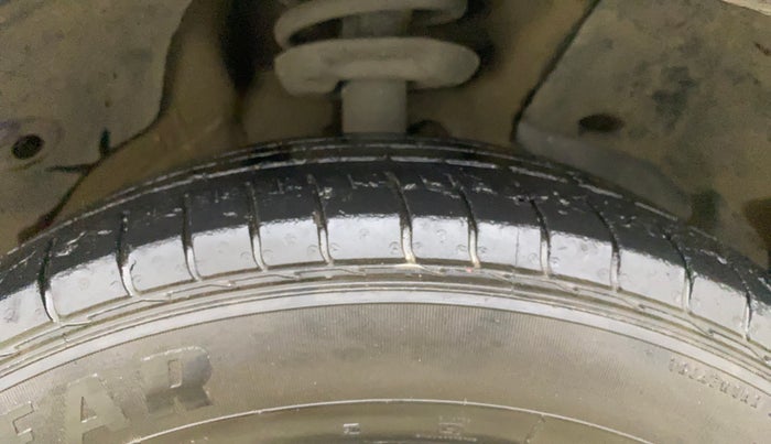 2020 MG HECTOR SHARP 1.5 DCT PETROL, Petrol, Automatic, 61,097 km, Right Front Tyre Tread