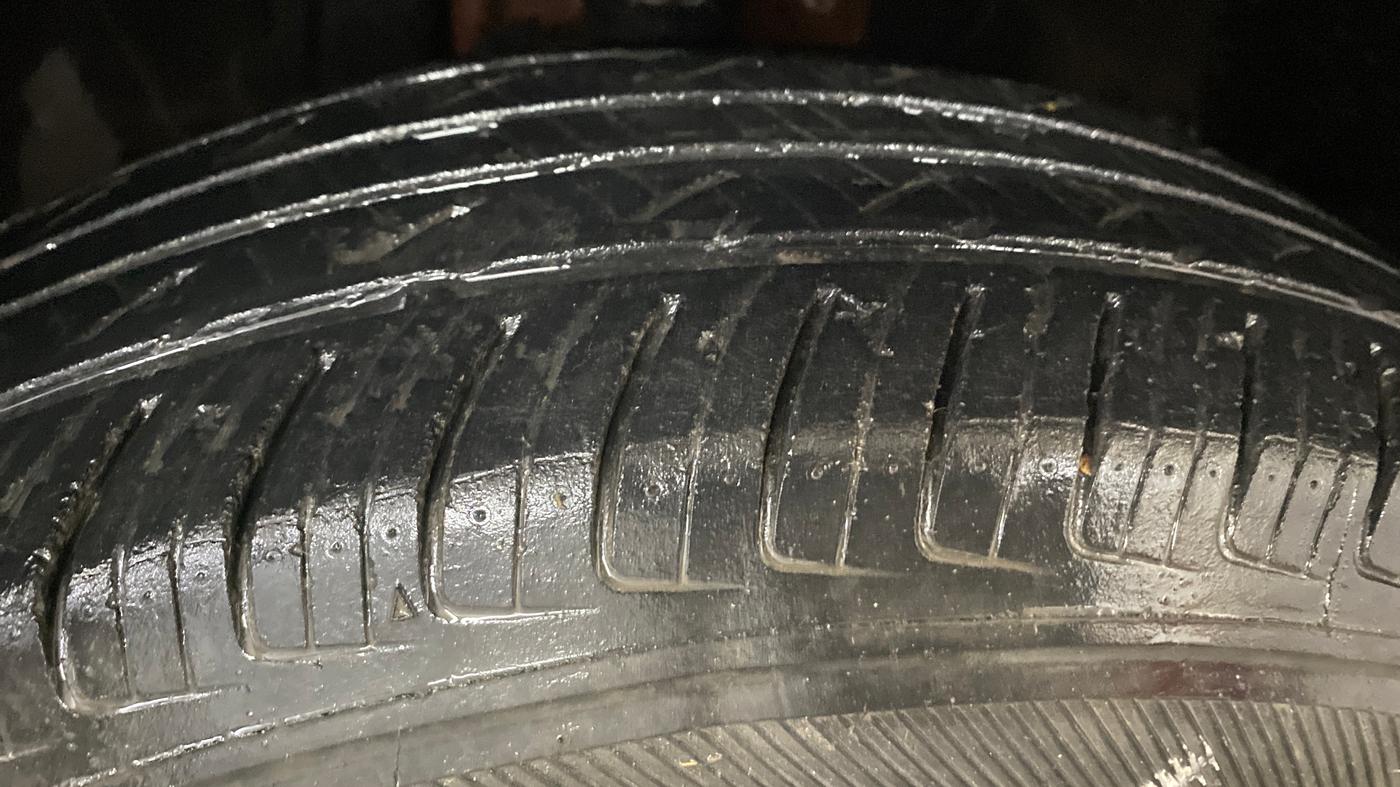 2018 Jeep Compass SPORT 1.4 PETROL, Petrol, Manual, 76,149 km, Right Front Tyre Tread