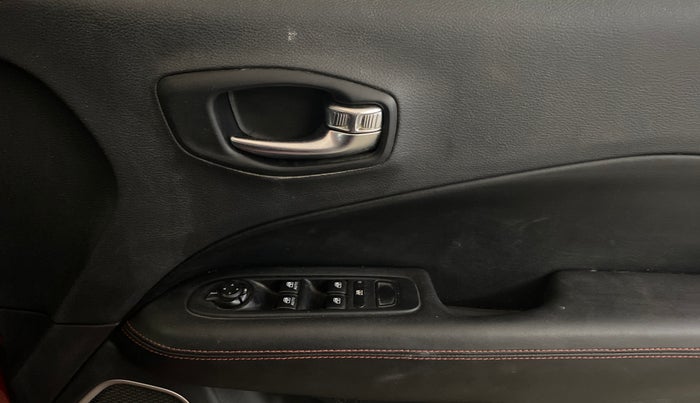 2018 Jeep Compass SPORT 1.4 PETROL, Petrol, Manual, 76,149 km, Driver Side Door Panels Control