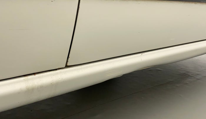 2011 Hyundai Santro Xing GLS, Petrol, Manual, 50,201 km, Right running board - Slightly dented