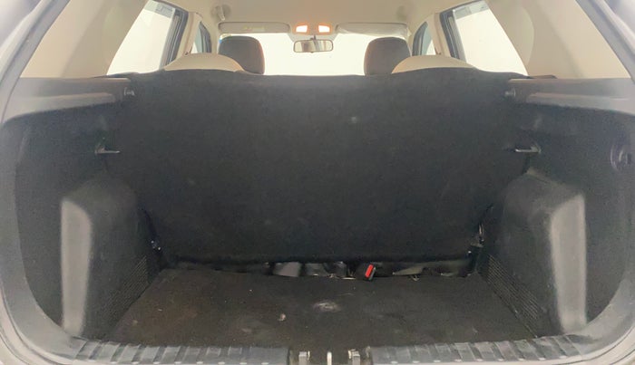 2021 KIA SONET HTK 1.2, Petrol, Manual, 29,785 km, Boot Inside