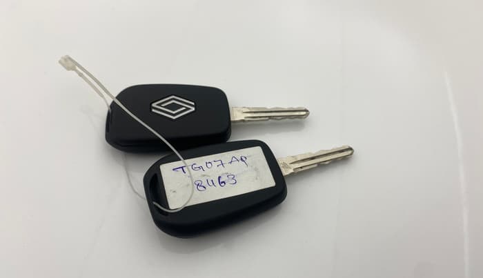 2025 Renault TRIBER Evolution, Petrol, Manual, 50 km, Key Close Up