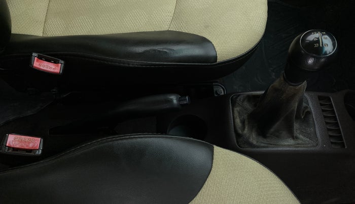 2010 Hyundai Santro Xing GLS, Petrol, Manual, 19,526 km, Gear Lever