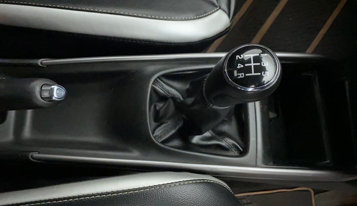 2020 Maruti Baleno ZETA PETROL 1.2, Petrol, Manual, 23,428 km, Gear Lever