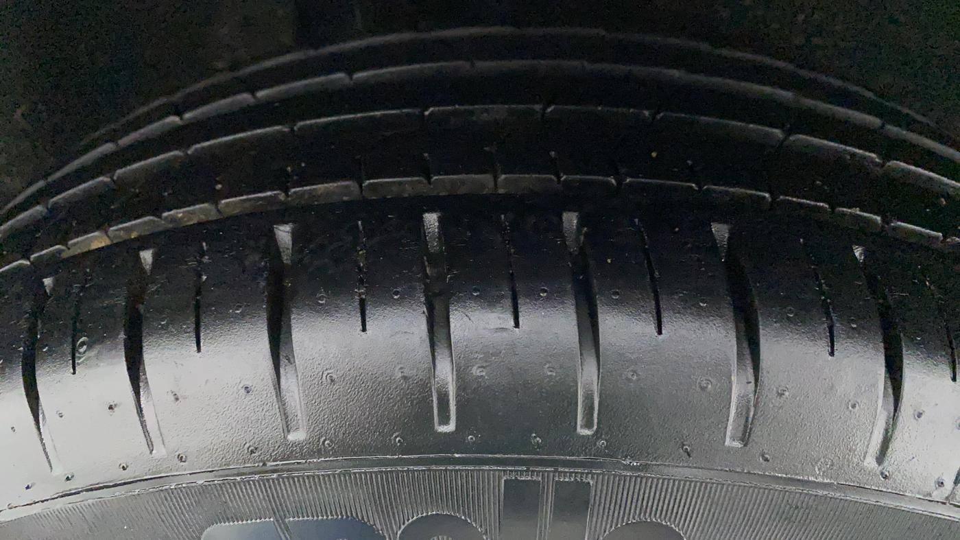 2020 Maruti Baleno ZETA PETROL 1.2, Petrol, Manual, 23,428 km, Right Rear Tyre Tread