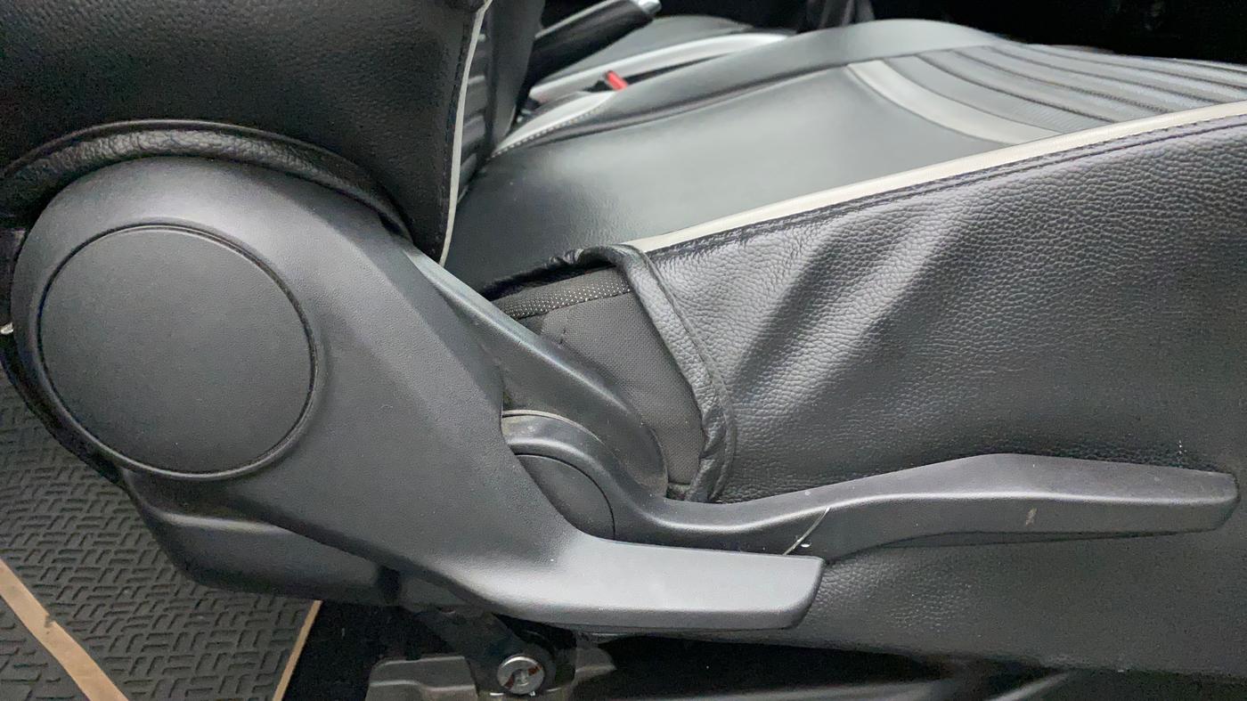 2020 Maruti Baleno ZETA PETROL 1.2, Petrol, Manual, 23,428 km, Driver Side Adjustment Panel