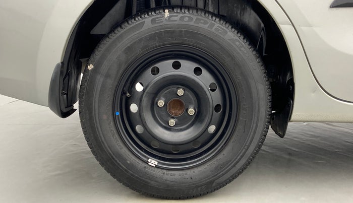 2018 Maruti Dzire VXI, Petrol, Manual, 20,053 km, Right Rear Wheel