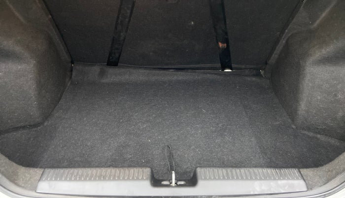 2018 Maruti Dzire VXI, Petrol, Manual, 20,053 km, Boot Inside