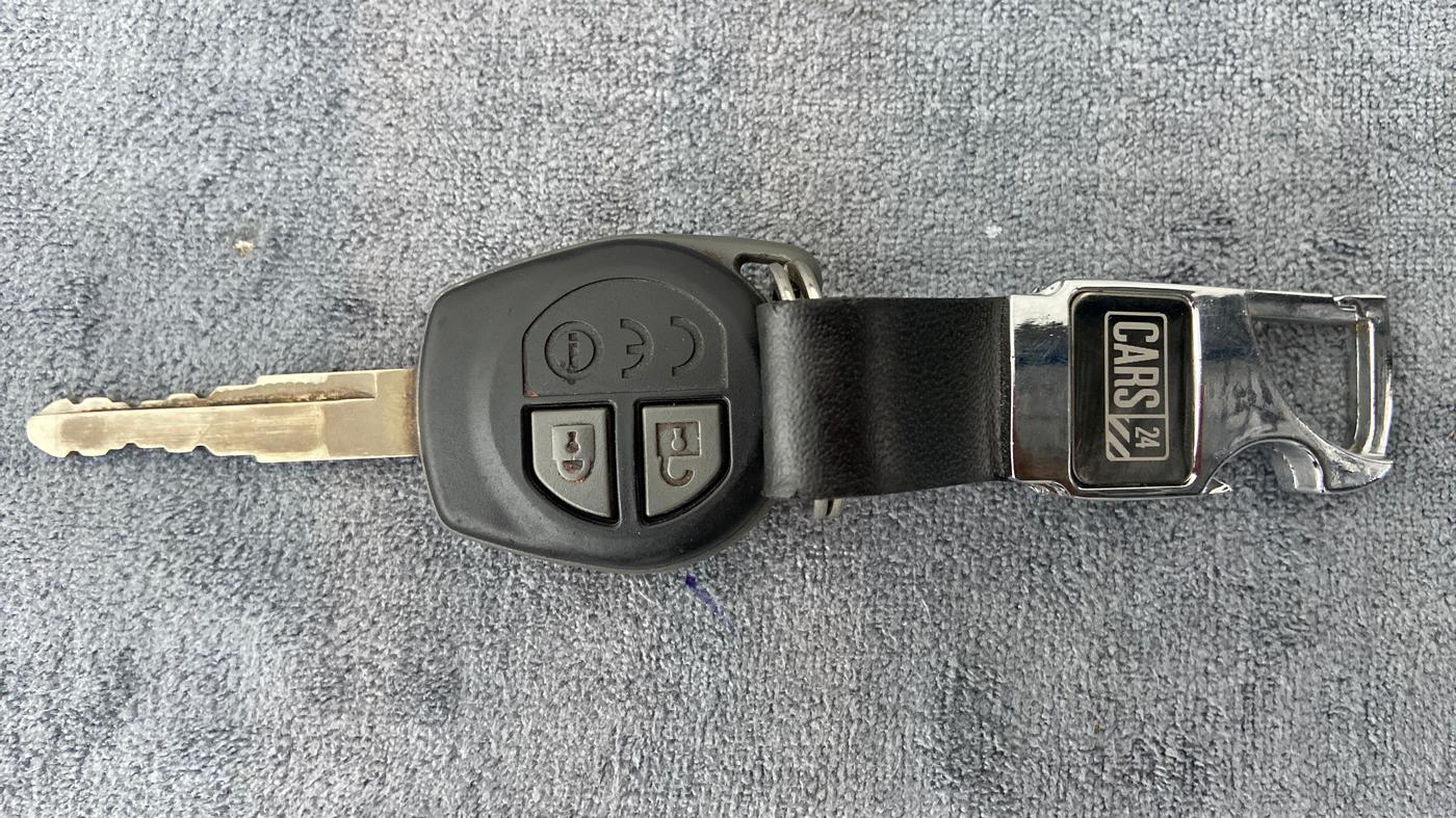 2018 Maruti Dzire VXI, Petrol, Manual, 20,053 km, Key Close Up