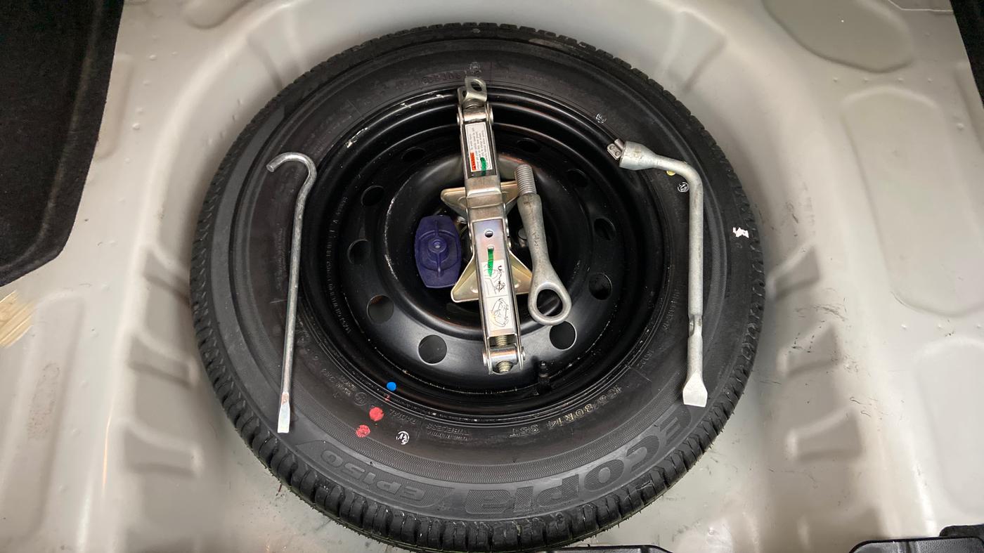 2018 Maruti Dzire VXI, Petrol, Manual, 20,053 km, Spare Tyre