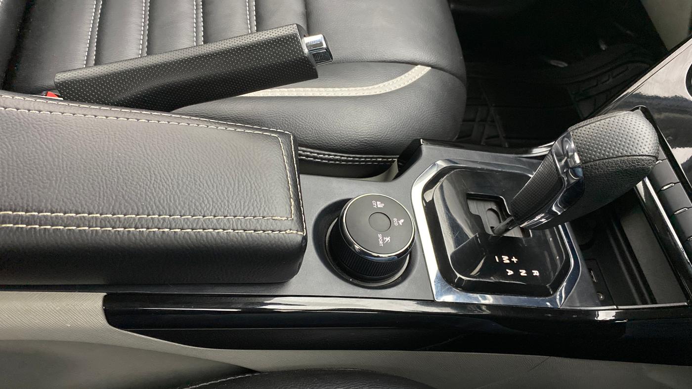 2019 Tata NEXON XMA 1.2, Petrol, Automatic, 22,231 km, Gear Lever