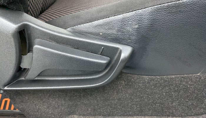 2020 Maruti S PRESSO VXI (O) CNG, CNG, Manual, 53,665 km, Driver Side Adjustment Panel