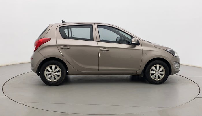 2013 Hyundai i20 SPORTZ 1.2, Petrol, Manual, 27,240 km, Right Side View