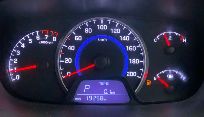 2014 Hyundai Grand i10 ASTA AT 1.2 KAPPA VTVT, Petrol, Automatic, 19,375 km, Steering Wheel Close Up