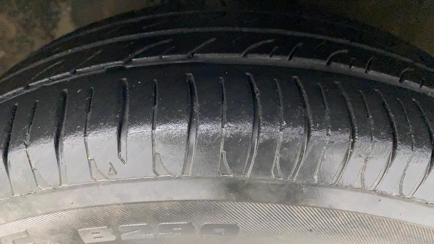 2018 Maruti Celerio ZXI AMT, Petrol, Automatic, 71,052 km, Right Front Tyre Tread