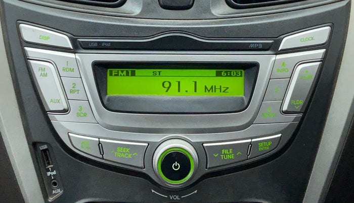 2015 Hyundai Eon MAGNA PLUS, Petrol, Manual, 47,892 km, Infotainment System